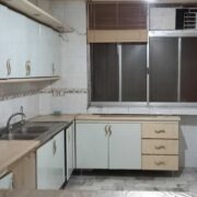 آپارتمان ۱۲۶ متری در میدان امام حسین