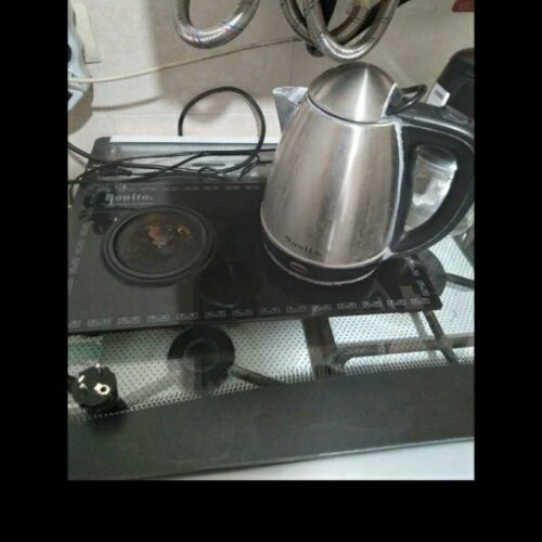 چای ساز کتریش داخلش بدشده سالمه ۴۰۰تومن