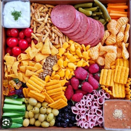 خدمات پذیرایی مراسم رهام جان